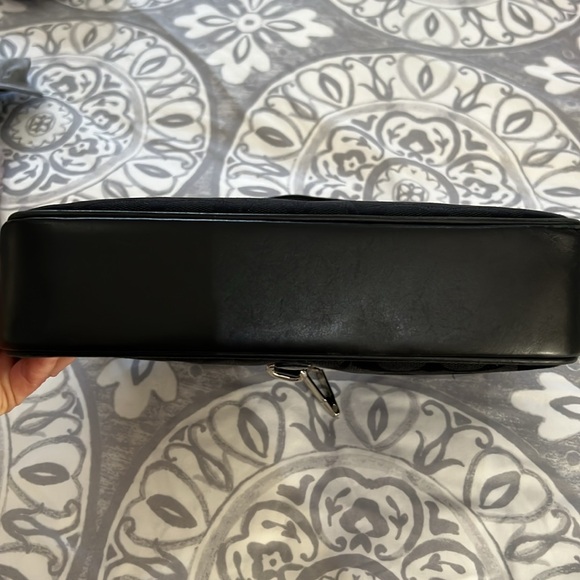 Coach Black Shoulder Bag - Picture 7 of 9